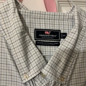 Vineyard Vines Light blue and navy checkered collared shirt. NO RETURNS